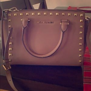 Michael Kors Selma Medium Satchel